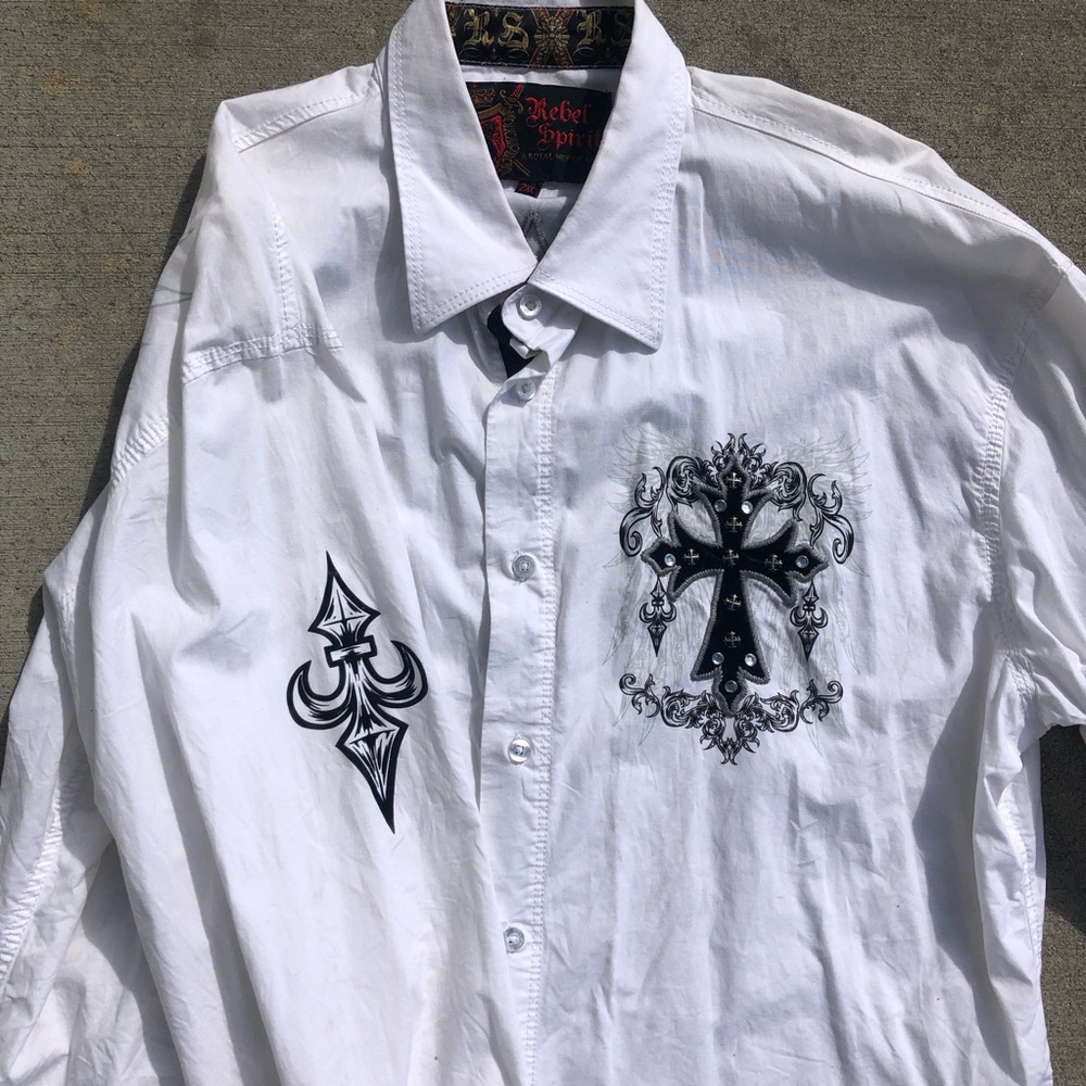 Men’s Vintage Rebel Spirit White Button Down